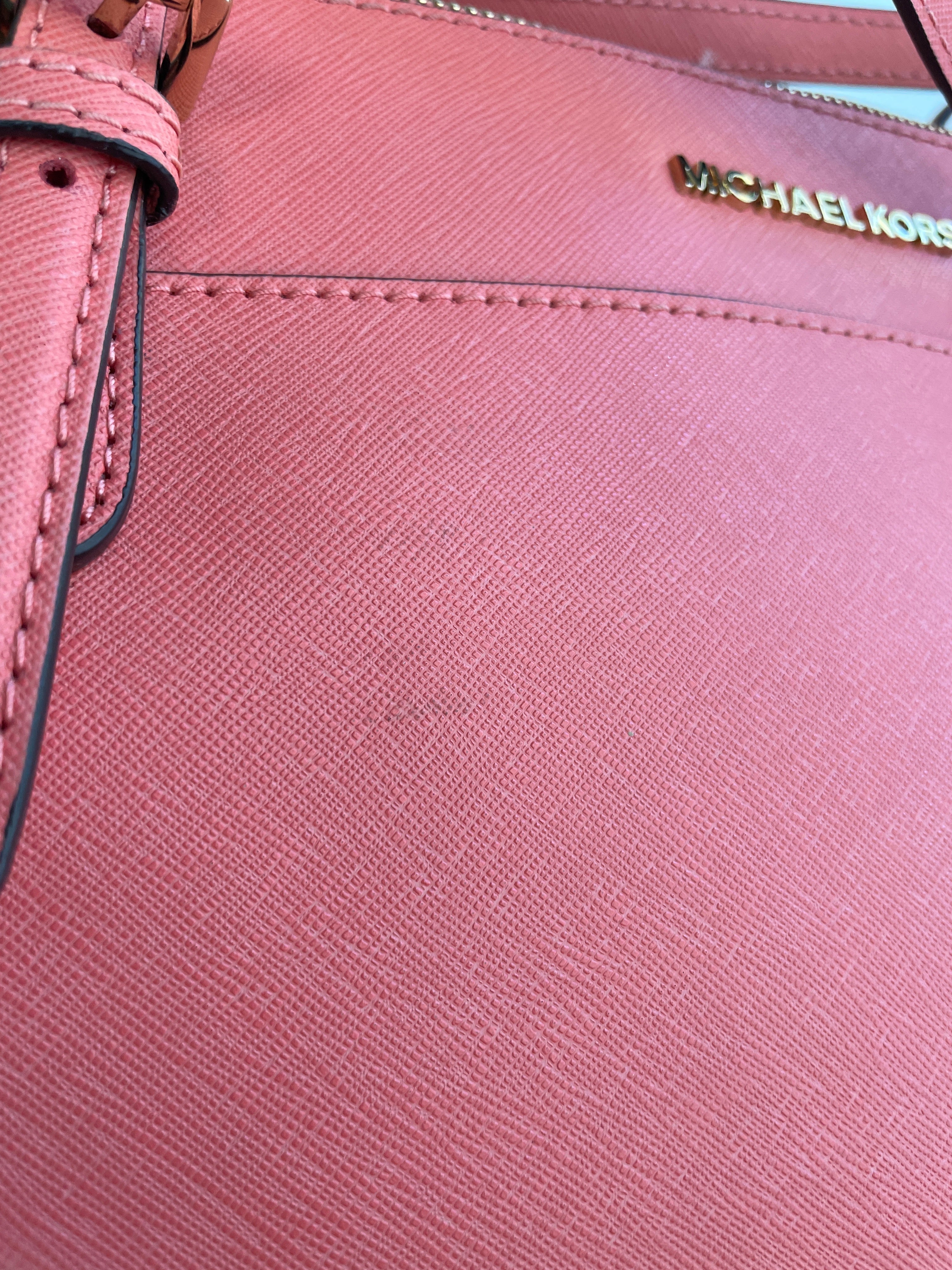 Michael Kors Medium Marilyn Leather Tote Bag In Pink